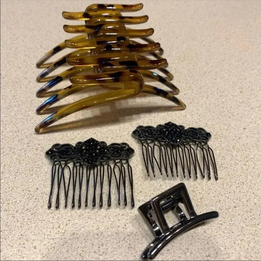 21 piece hair styling tools for Up dos $125 retail